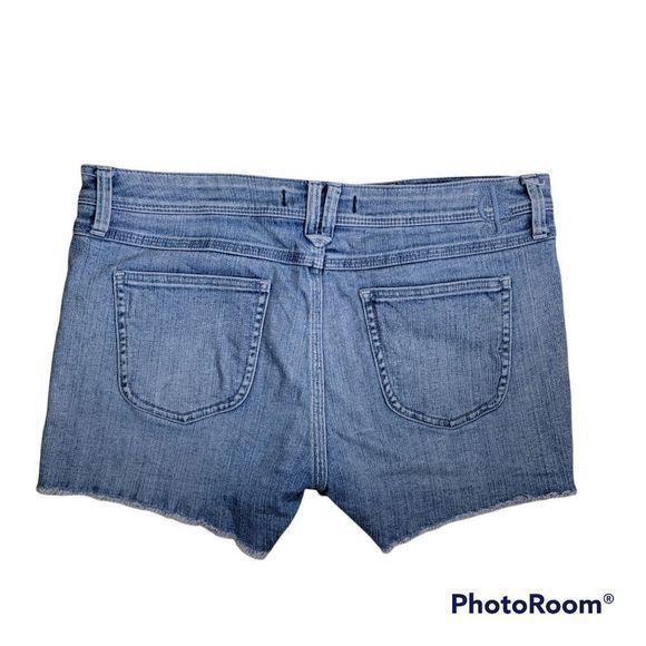 Juicy couture cut off jean shorts high rise size 28 button fly - Picture 2 of 6